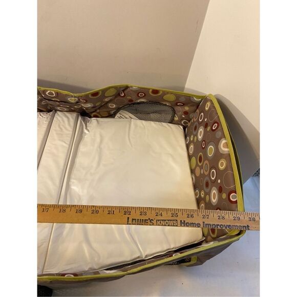 Summer Infant travel changing pad item #70790 - Picture 3 of 6